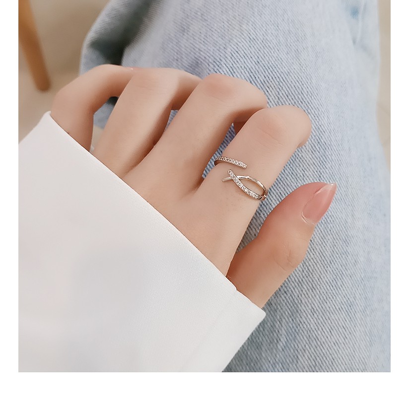 Nhẫn Bạc nữ DaLiA Jewelry dạng hở đính đá, có thể tự điều chỉnh size thanh xiên cá tính