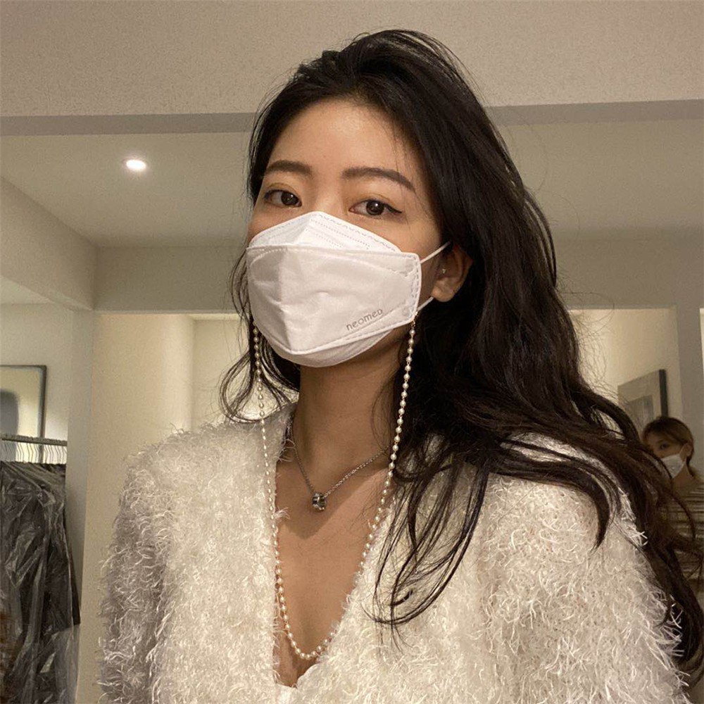 Dây Đeo Khẩu Trang Chống Thất Lạc Phong Cách Hàn Quốc | BigBuy360 - bigbuy360.vn