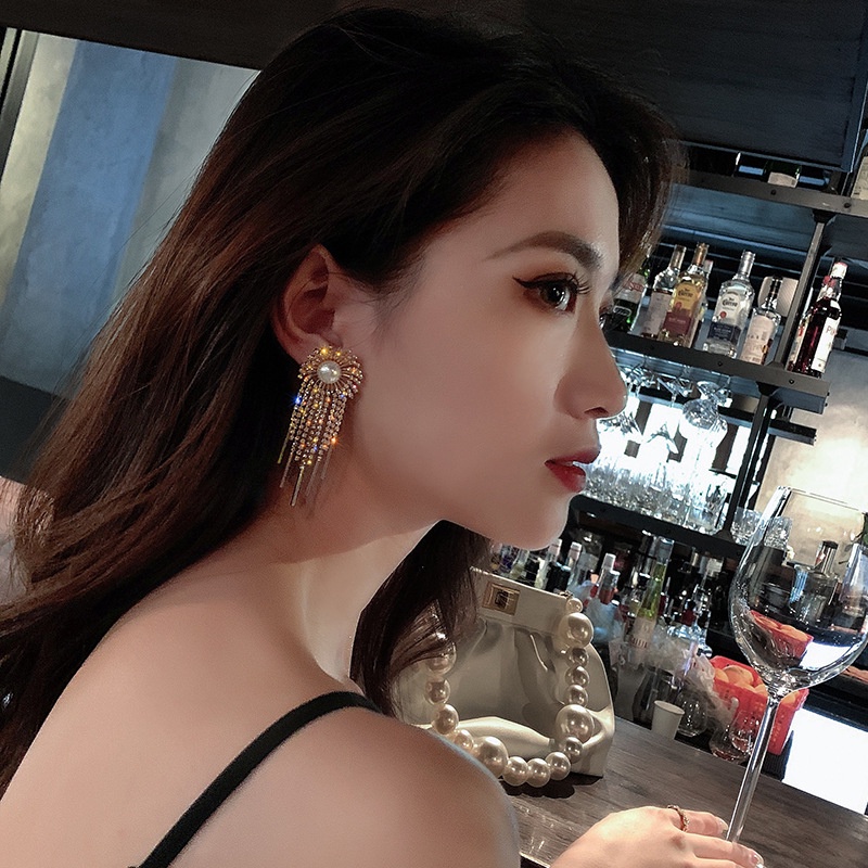 Khuyên Tai Kim Loại Dài Tua Rua Thời Trang Hàn Quốc Cho Nữ