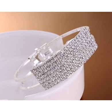 [Mã FAMAYFA giảm 10K đơn 50K] [AH96] Vòng tay nữ thời trang đính hạt kim cương nhân tạo | BigBuy360 - bigbuy360.vn