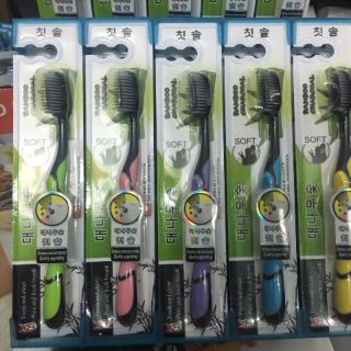 1 lốc 30 cây BÀN CHẢI ĐÁNH RĂNG HÀN QUỐC
