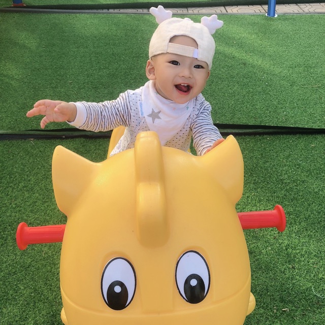 Tiệm tạp hóa nhà Xoài