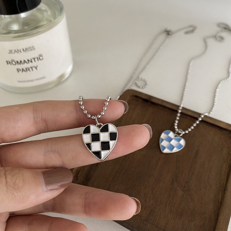 Vòng cổ mặt hình trái tim đơn giản dễ thương cho nữ