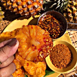 Khóm Sấy Muối Ớt Ô Mai