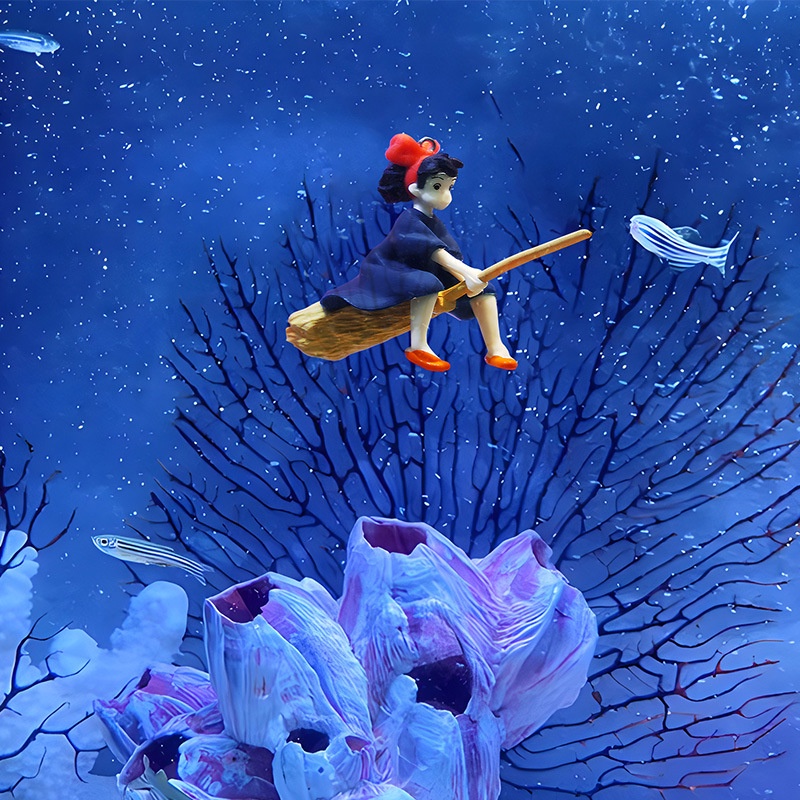 Mô hình đồ chơi thả bể cá, mô hình songoku, thợ lặn trang trí hồ cá nổi Master Kids