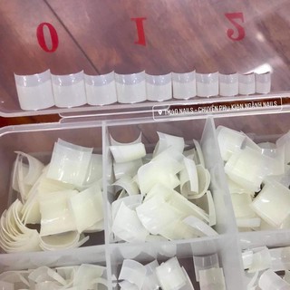 Móng tip nối chân