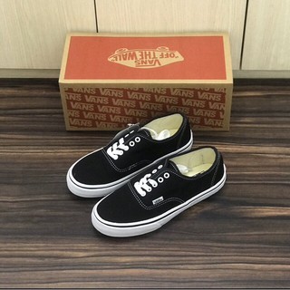 Giày thể thao sneaker 𝐕𝐀𝐍𝐒 𝐂𝐋𝐀𝐒𝐒𝐈𝐂 đen đế trắng
