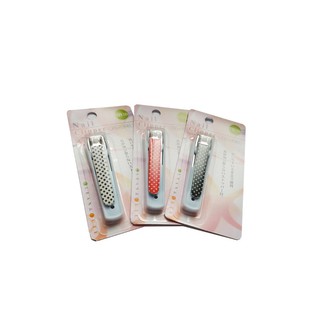 Bấm móng tay người lớn