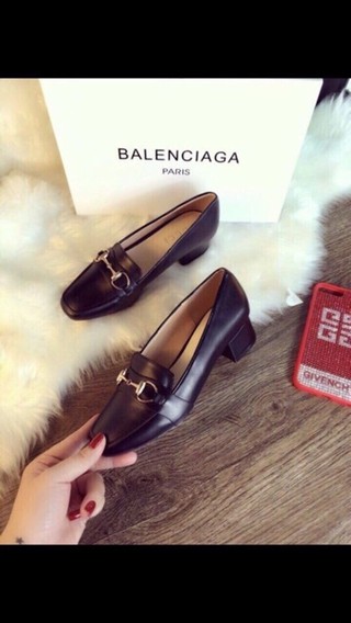 Giầy gucci