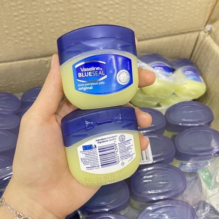 Sáp Dưỡng Ẩm Vaseline Pure Petroleum Jelly 50ml