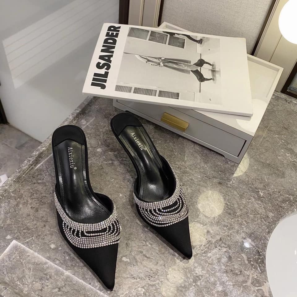 GIÀY BỆT ĐÍNH CƯỜM SIÊU CAO CẤP | BigBuy360 - bigbuy360.vn