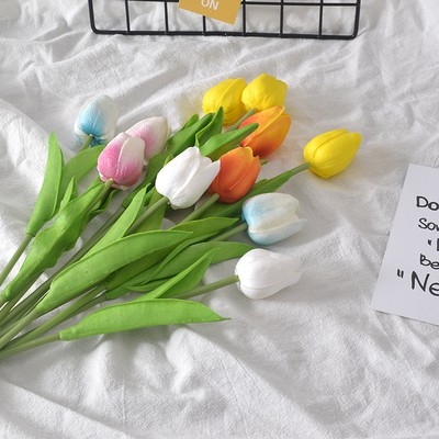 Hoa tulip giả trang trí tiệc cưới tùy chọn màu sắc