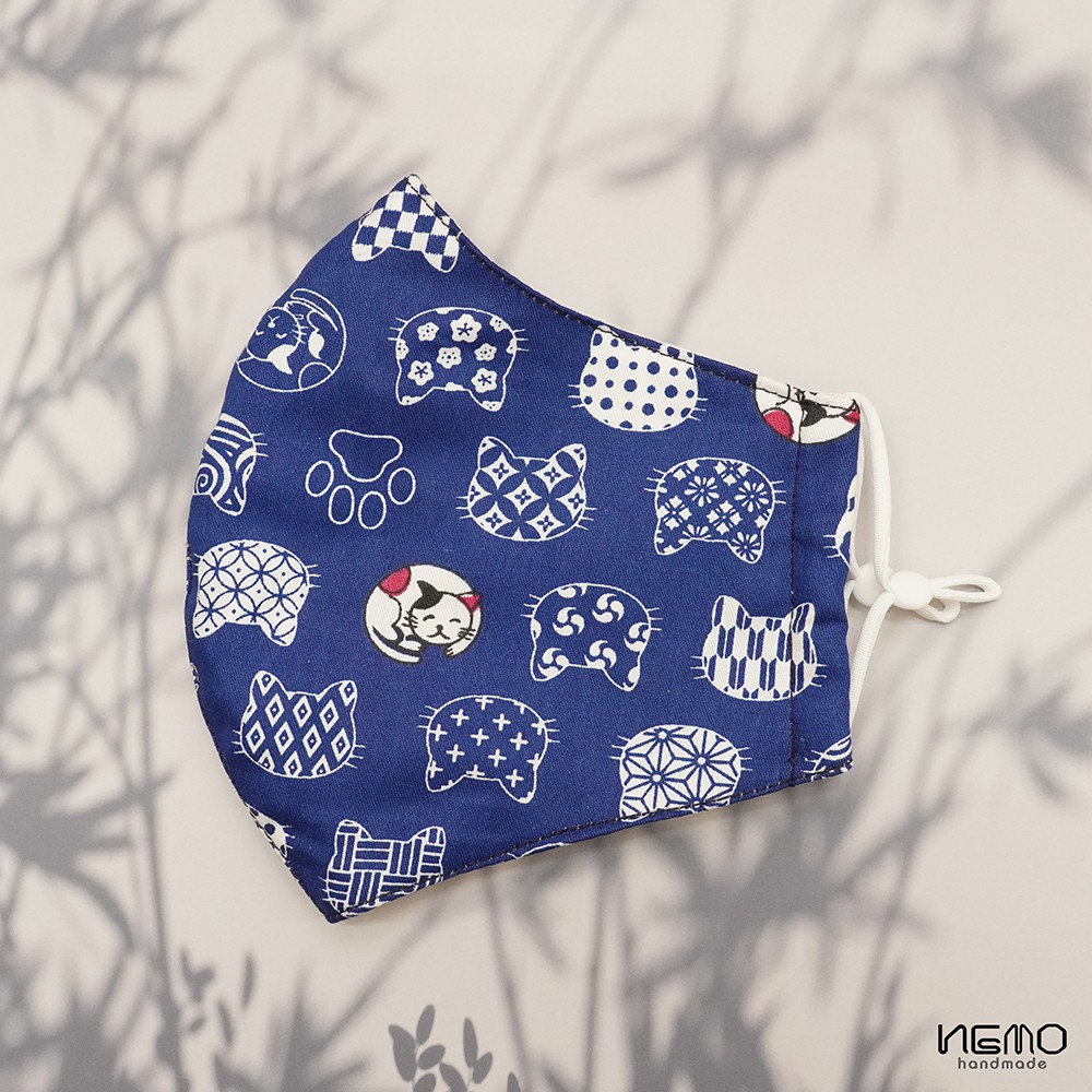 Khẩu trang vải 3 lớp chống nắng, chống bụi, vải mềm mịn cực mát, họa tiết mèo - Nemo Handmade KTMNB2M | BigBuy360 - bigbuy360.vn