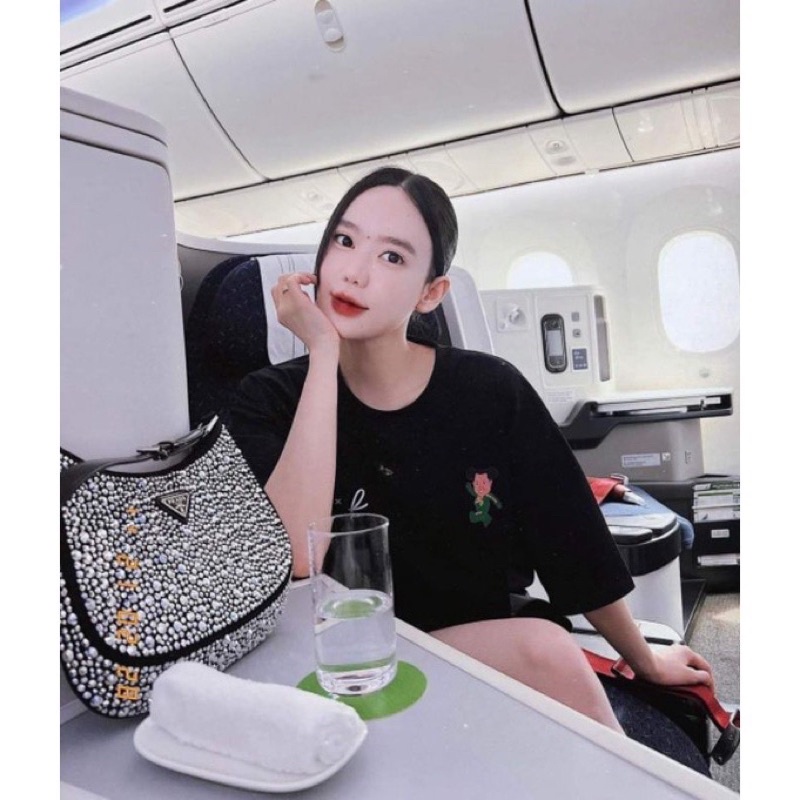 Túi kẹp nách P.R.A.D.A đính đá siêu hot kèm ảnh thật shop tự chụp