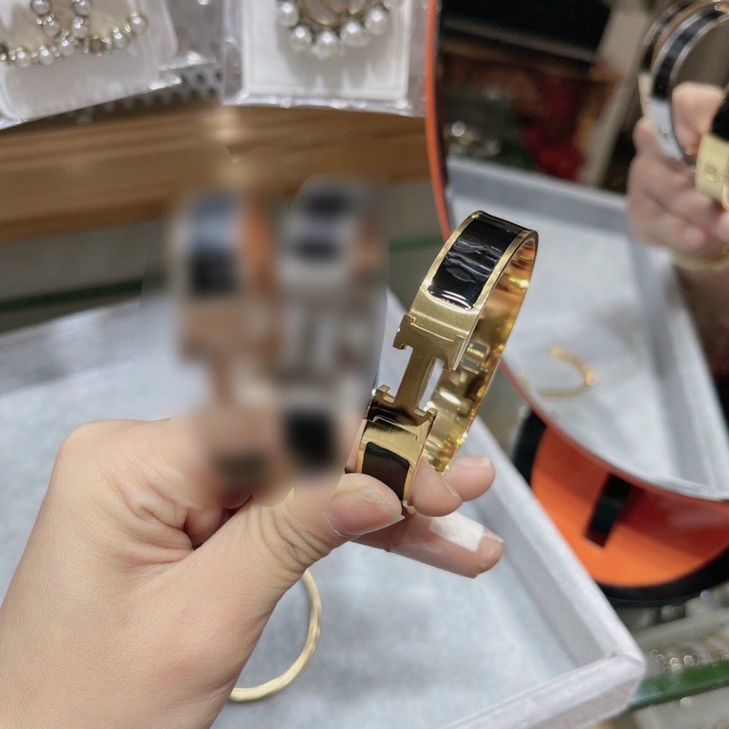 Vòng tay titan siêu xinh