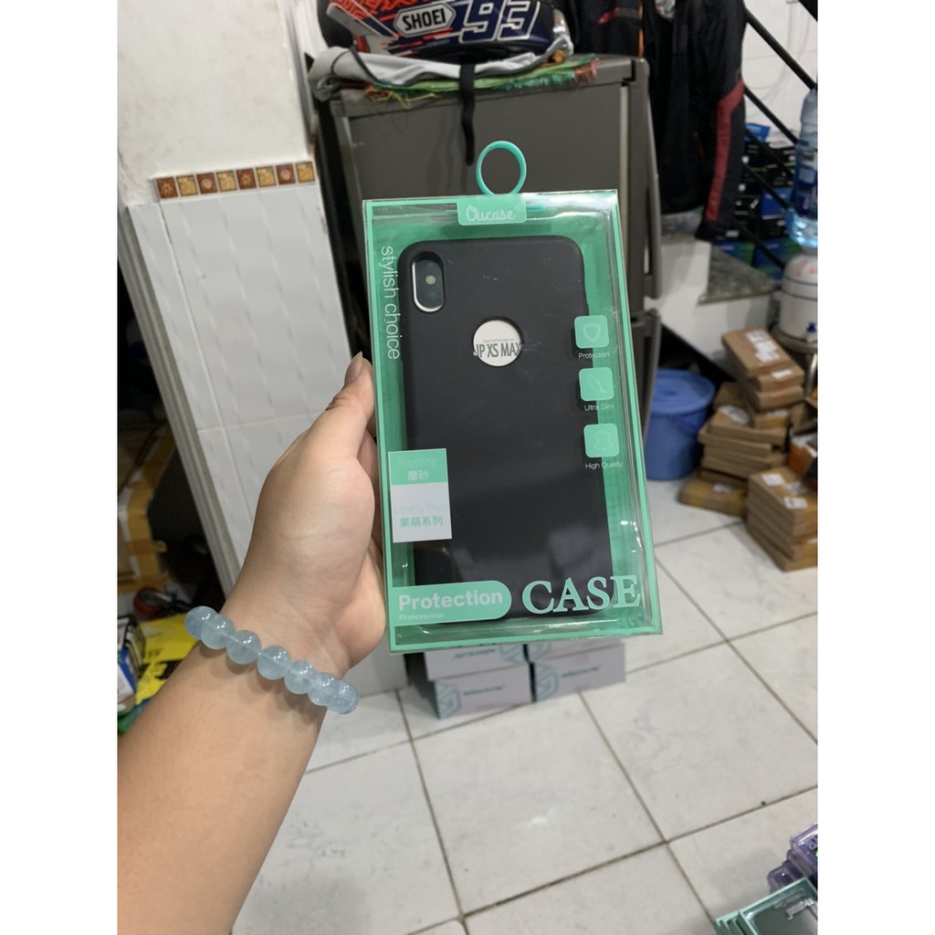 Ôps dẻo màu đen Oucase cho Iphone 5/6/7/6 plus/7plus/8 plus/ X/ Xr/ Xs max