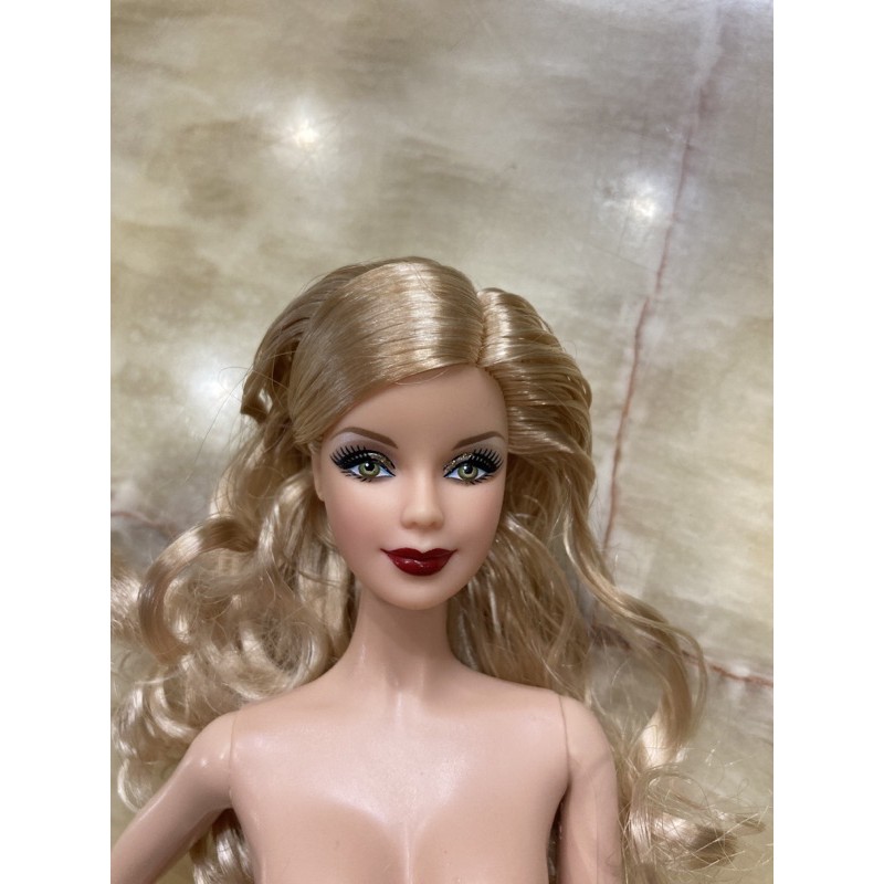 Búp bê barbie muse holiday nude
