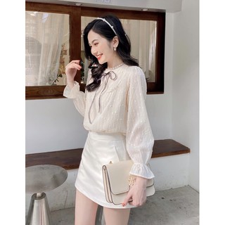 Sơ mi cổ nơ voan hạt