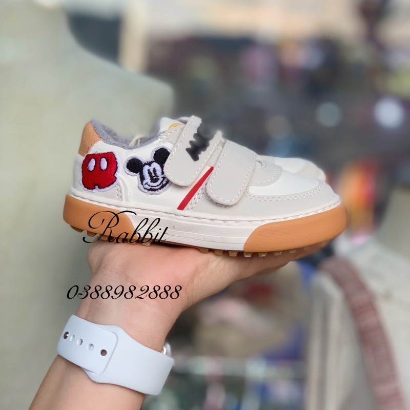 Giày Zara Mickey và Donal