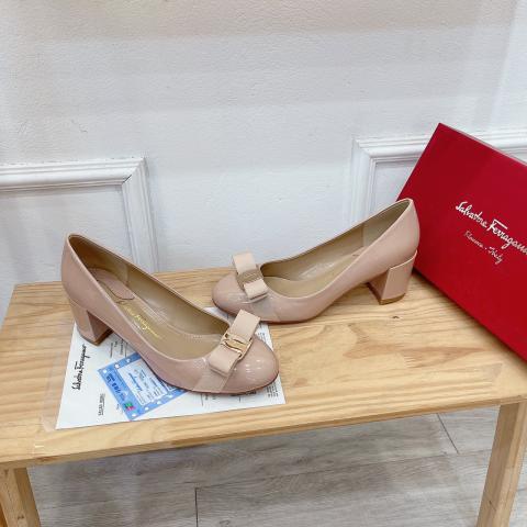 Guốc SVT bóng gót 5p hàng fullbox 3 màu đen kem đỏ