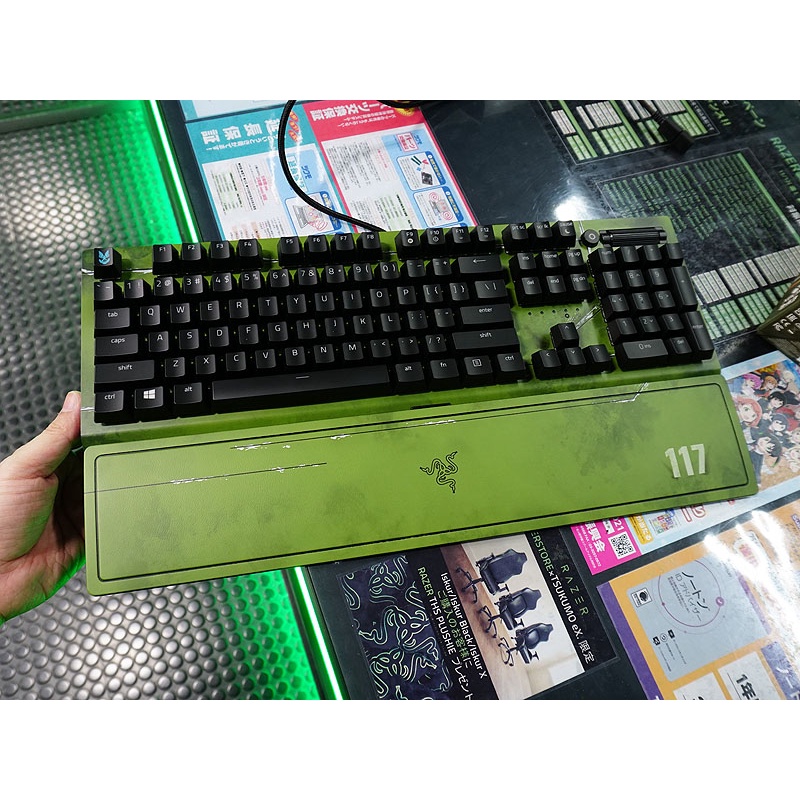 Bàn phím Razer BlackWidow V3-Mechanical–HALO Infinite Edition