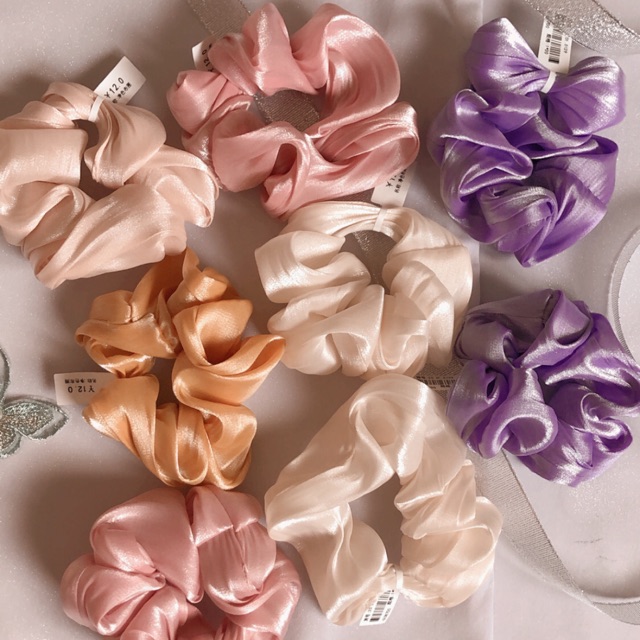 Cột tóc scrunchies vải phi bóng