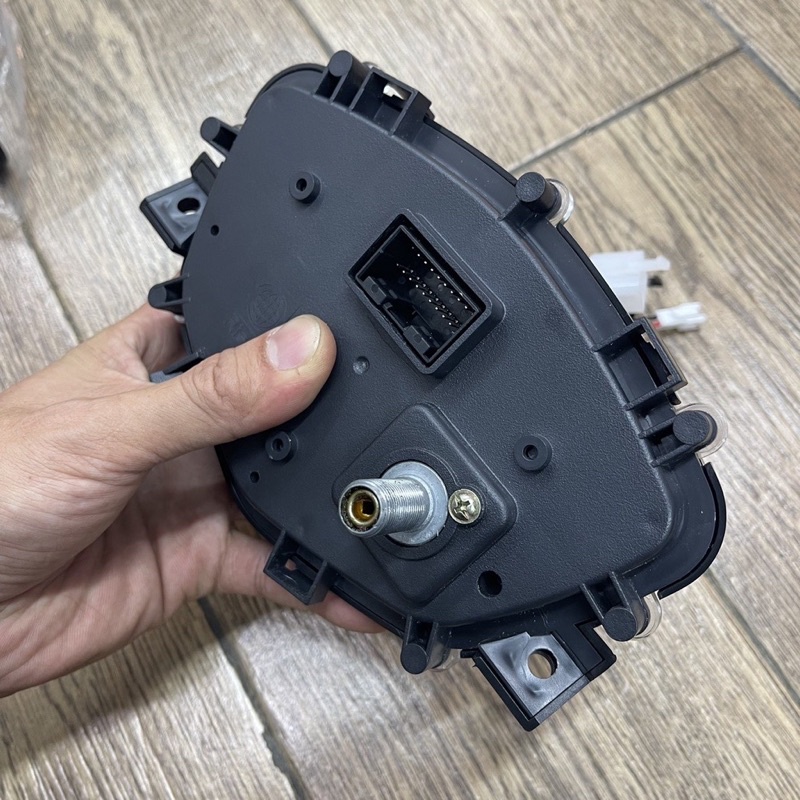 Đồng hồ điện tử Uma Racing cho sirius và ex 2010