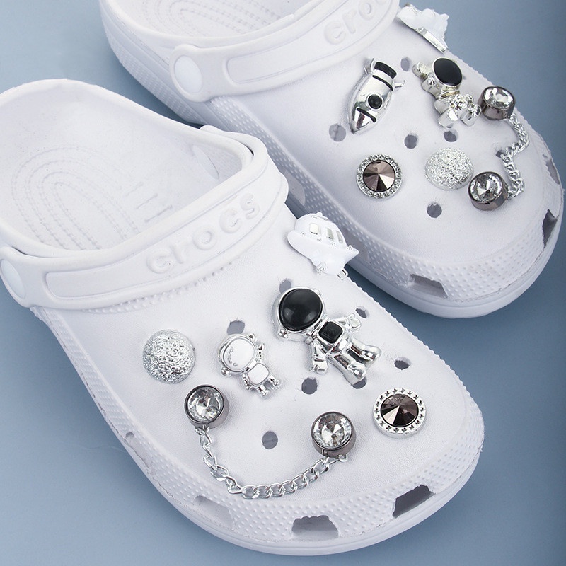 Bộ Phụ Kiện Trang Trí Giày Crocs Jibbitz Bts