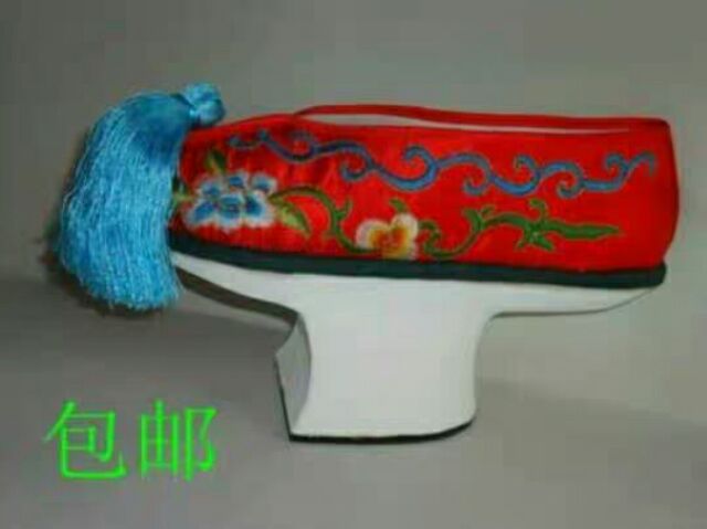 Giày guốc ngựa