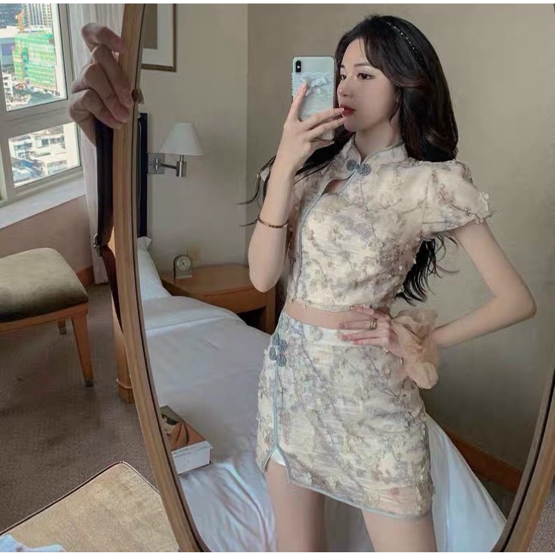 SET SƯỜN XÁM GẤM KEM CỔ TÀU HOẠ TIẾT HOA NỔI