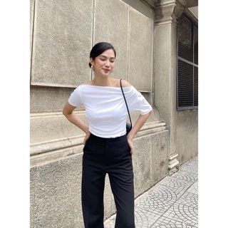 Áo lệch vai