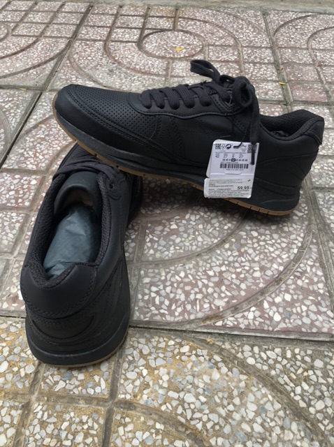 Giày thể thao nam hiệu Pull&bear hàng chuẩn