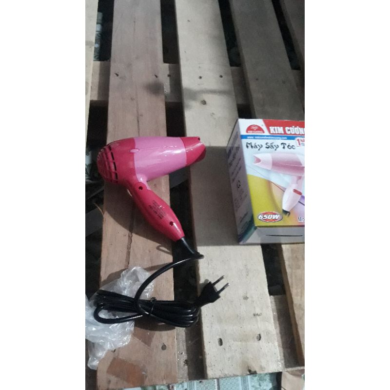 Máy sấy tóc Kim cương KC 3315 CS 650W