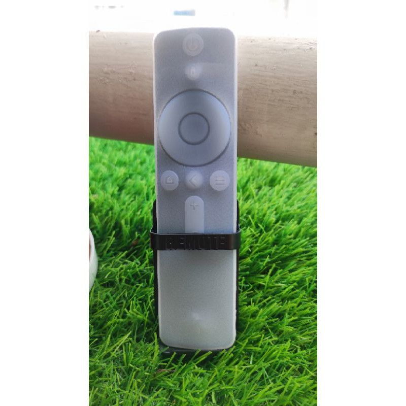 Combo Ốp Silicon Bảo Vệ Remote Xiaomi và Kệ Để Remote Treo Tường