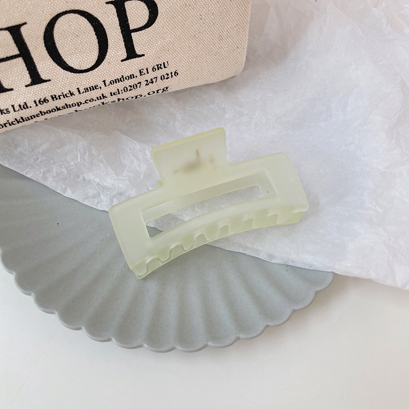 Kẹp tóc hình cá mập màu xanh lá thời trang Hàn Quốc cho nữ