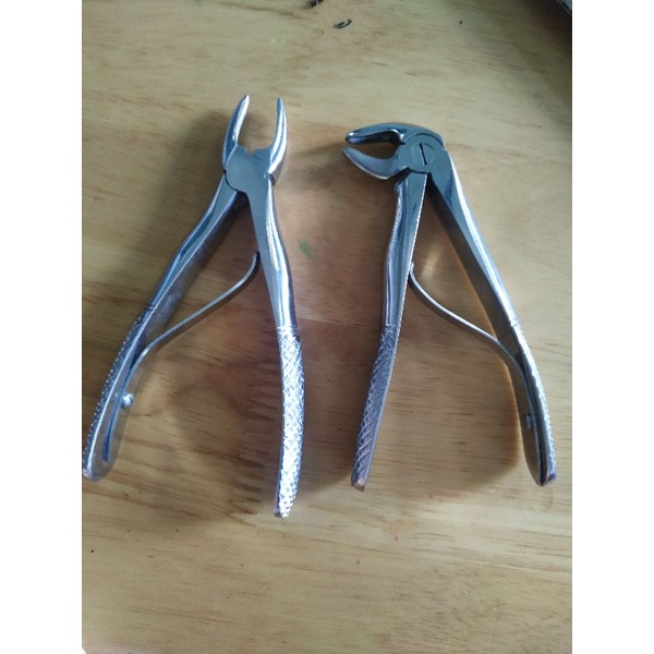 Kìm nhổ răng cửa trẻ em