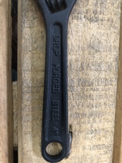 Mỏ Lết 4” Century- Rút Căm Xe Đạp