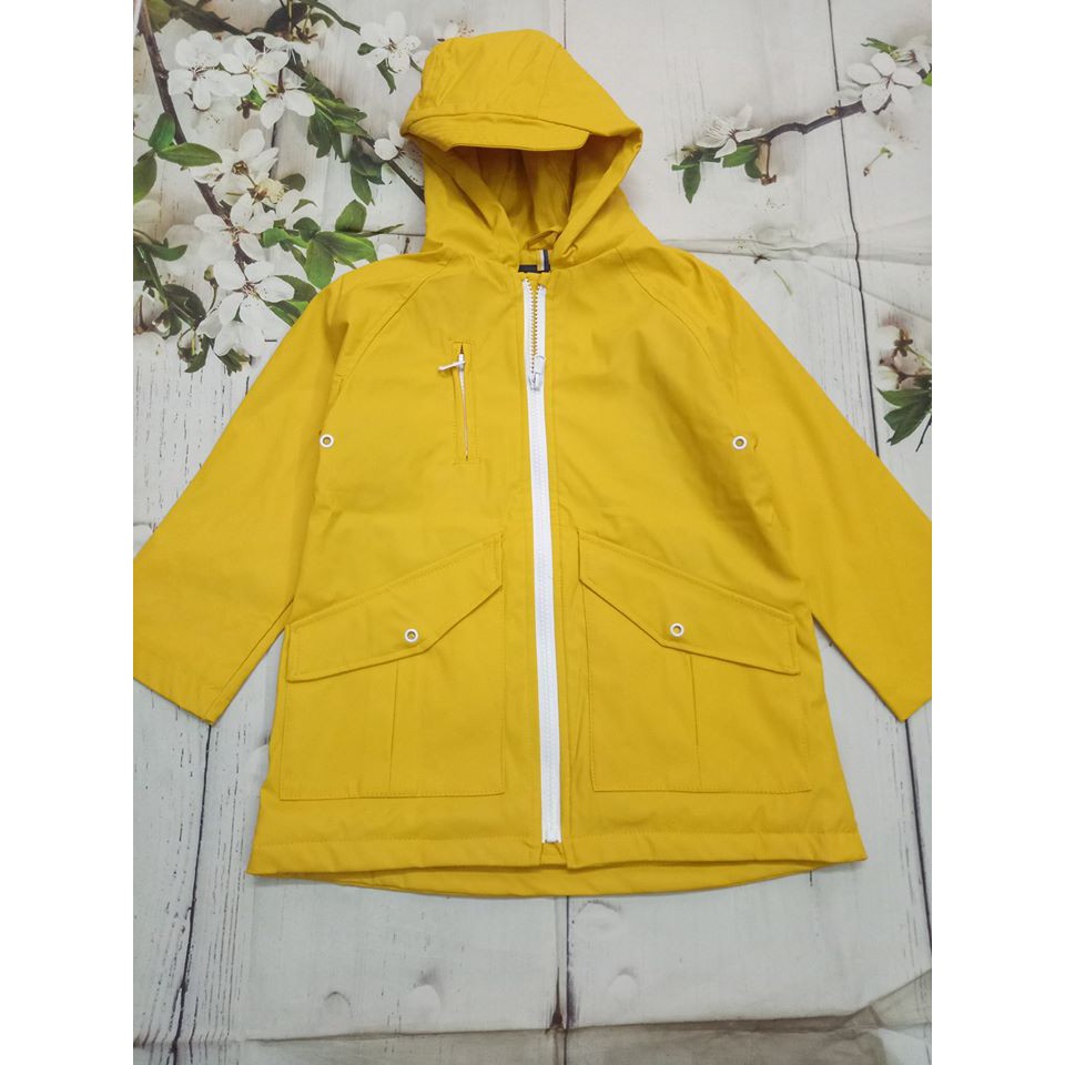 Áo khoác vàng raincoat BG Z.A.R.A