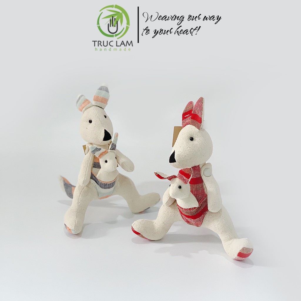 Đồ Chơi Cho Bé Thú Nhồi Bông Mini Hình Mẹ Con Chuột Túi Vải Thổ Cẩm Dệt Tay Bông Gòn Cao Cấp – Trúc Lâm Handmade