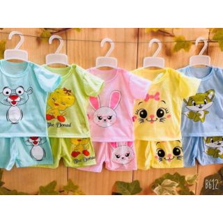 Combo 5 bộ bé gái in hình gia đình