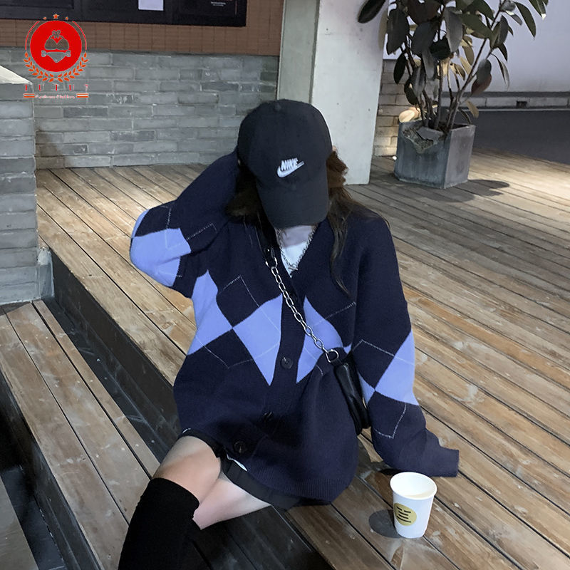 Áo khoác Cardigan cổ chữ V dài tay kẻ sọc caro thời trang cho nữ | BigBuy360 - bigbuy360.vn