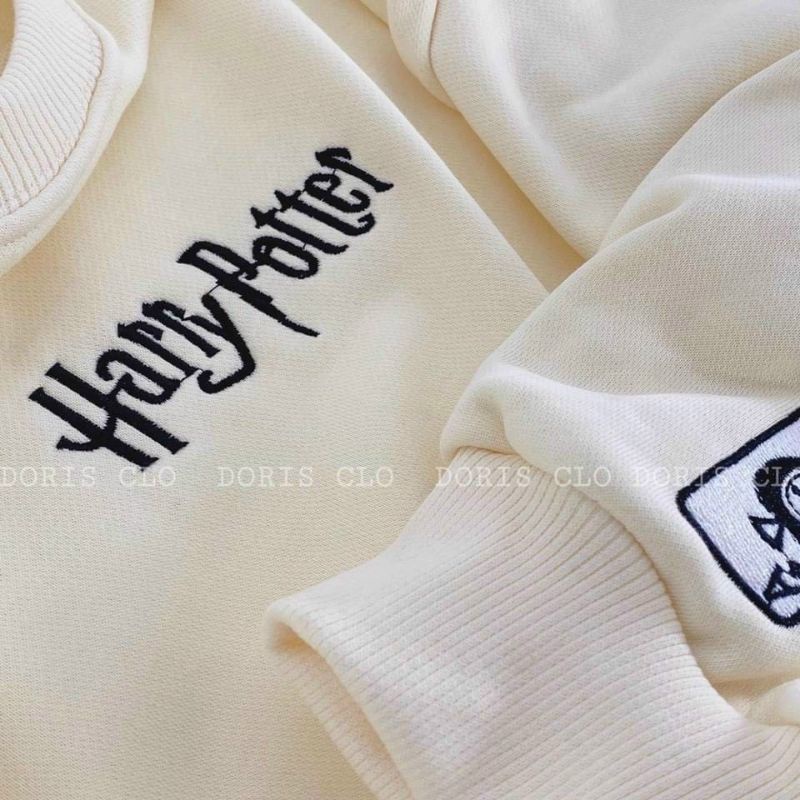 Áo Sweater in Harry Potter thêu lá bài from rộng