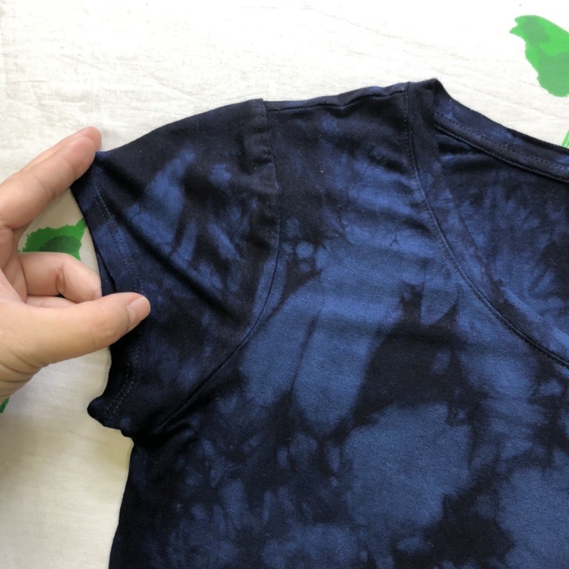 Áo Thun Nữ Tahari Cotton Lụa Loang Đen / Loang Xanh Cổ Thuyền Tay Ngắn