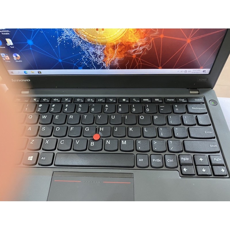 Laptop Thinkpad x240 I5 - 4300U Ram 4gb SSD128 nhập khẩu chính hãng từ mỹ likenew full box