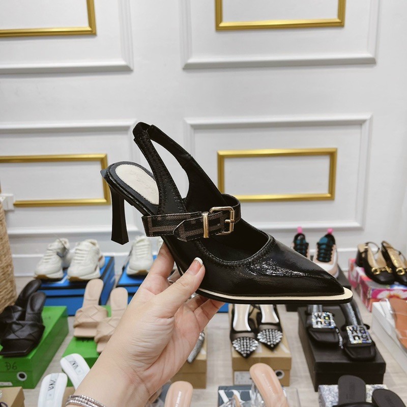 Giày mũi nhọn fd