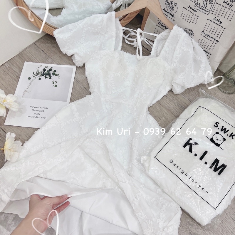 [Hàng sẵn - Hình thật] Đầm gấm cổ U tay bồng nơ sau form xoè nhẹ xinh xắn