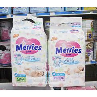 Tã dán Merries Newborn NB60 - 60 miếng (dành cho trẻ sơ sinh dưới 5kg)
