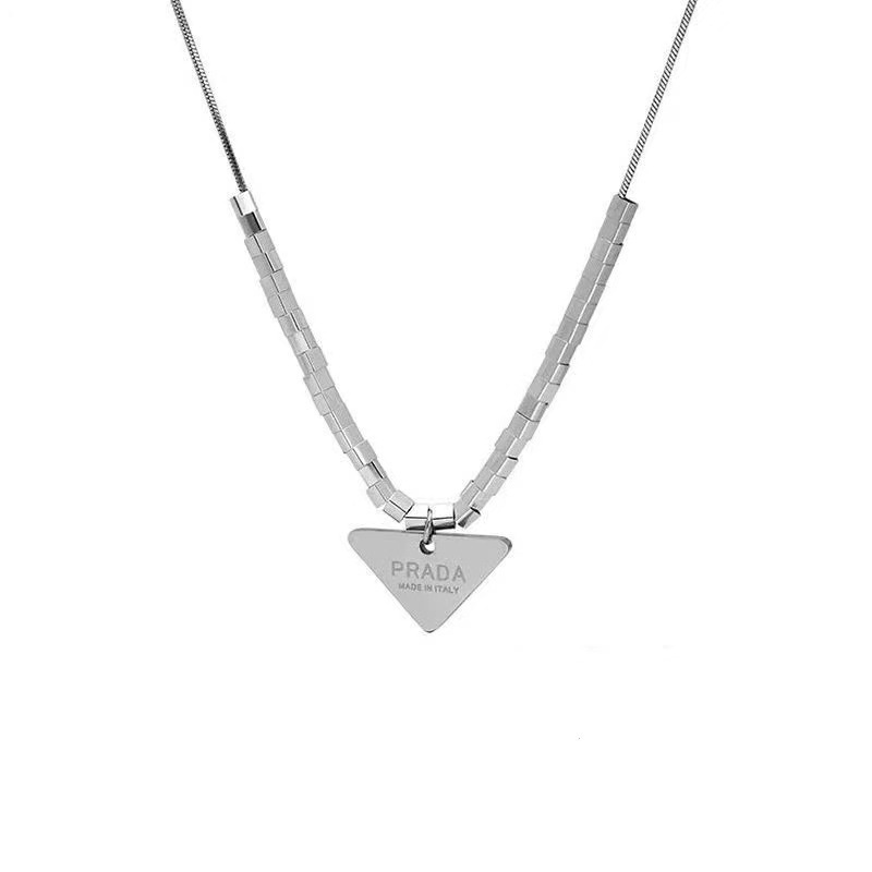 Dây Chuyền Đeo Cổ 19A1330In Thời Trang Cá Tính