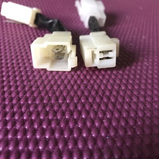 Jack nguồn xe hơi.xe điện 2 chân