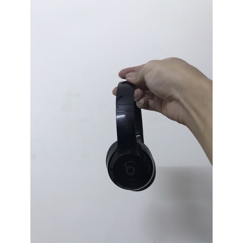 Beats solo 3 wireless